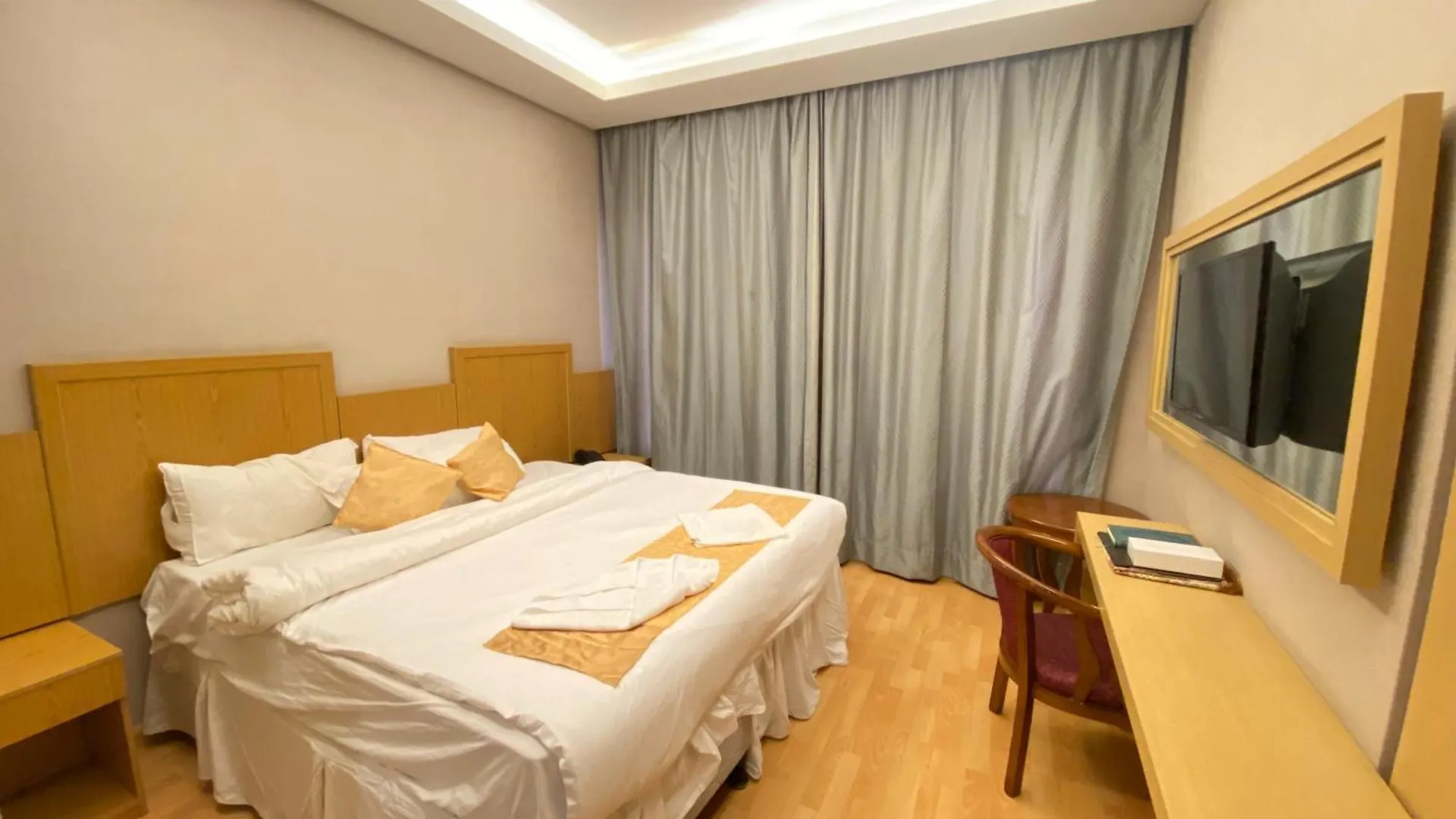 Otel فندق العزيزية توصيل للحرم Mekke
